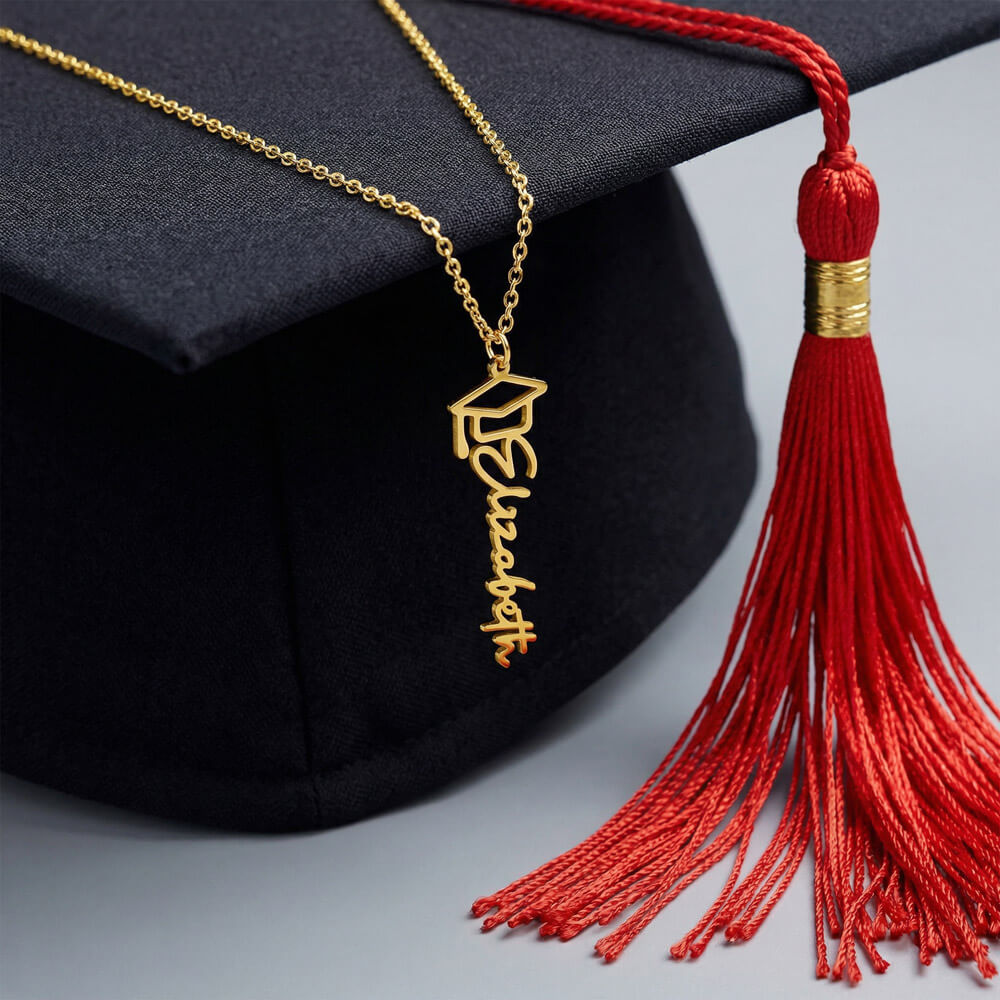 Graduation Name Necklace – Personalized Graduation Gift with Custom Name & Cap Charm